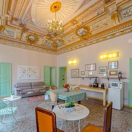 فينالي ليغوري B&B Bernini المظهر الخارجي الصورة