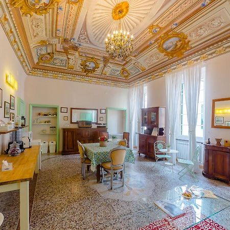 فينالي ليغوري B&B Bernini المظهر الخارجي الصورة