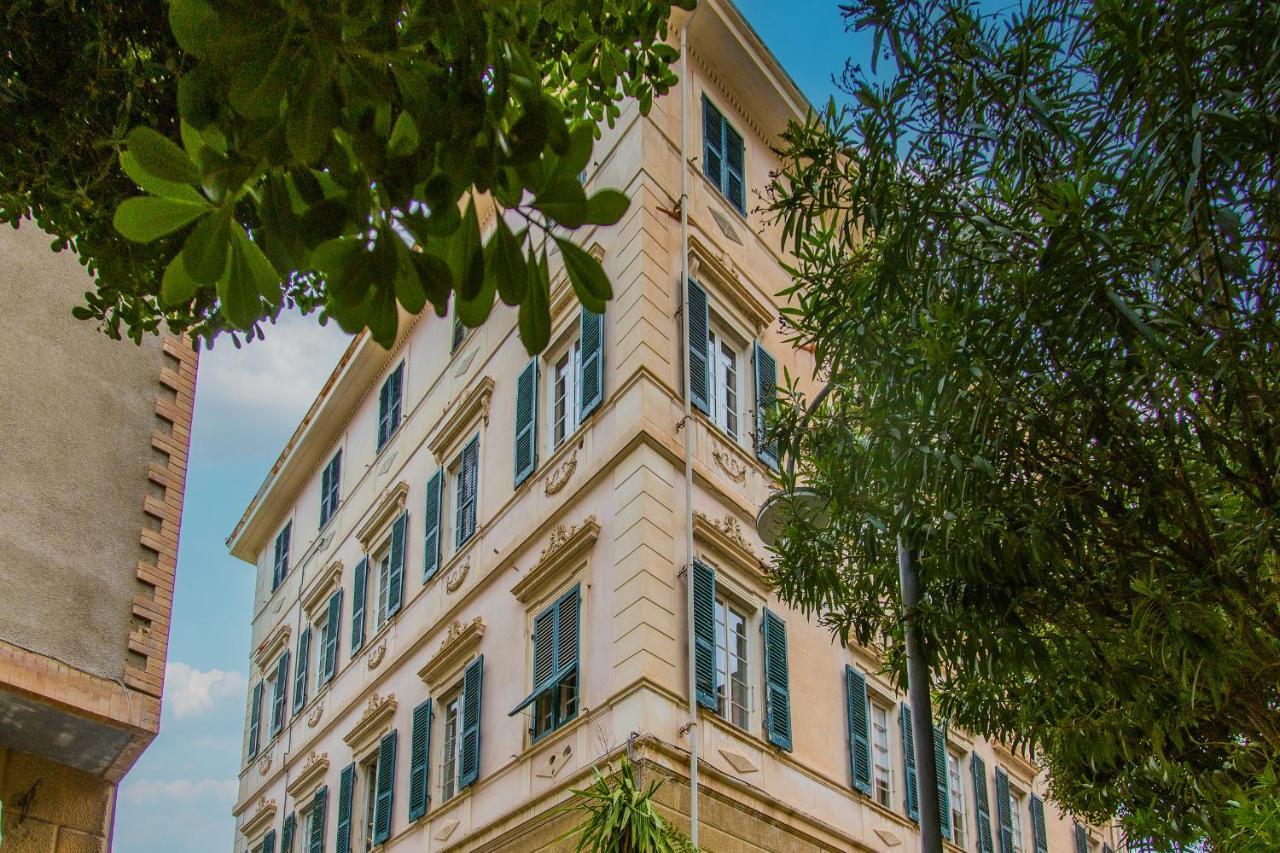 فينالي ليغوري B&B Bernini المظهر الخارجي الصورة
