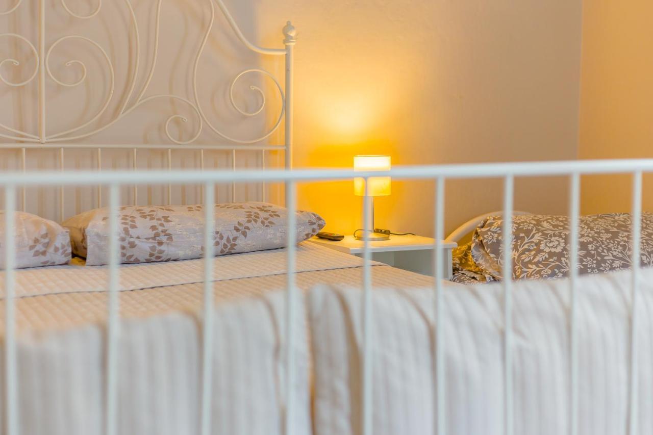فينالي ليغوري B&B Bernini المظهر الخارجي الصورة