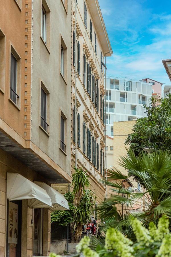 فينالي ليغوري B&B Bernini المظهر الخارجي الصورة