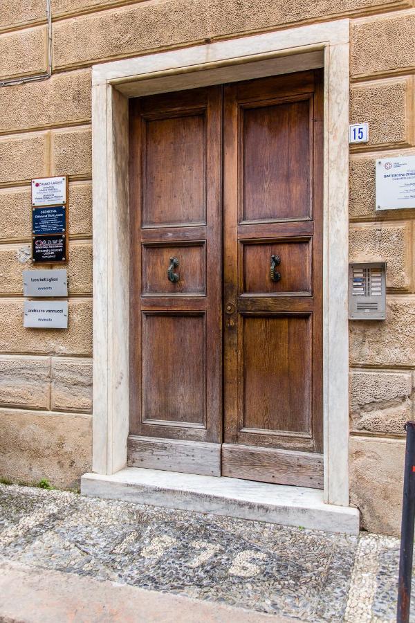 فينالي ليغوري B&B Bernini المظهر الخارجي الصورة